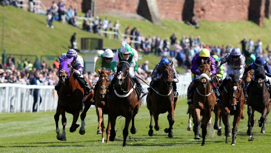 No Heretic wins 2016 Chester Cup