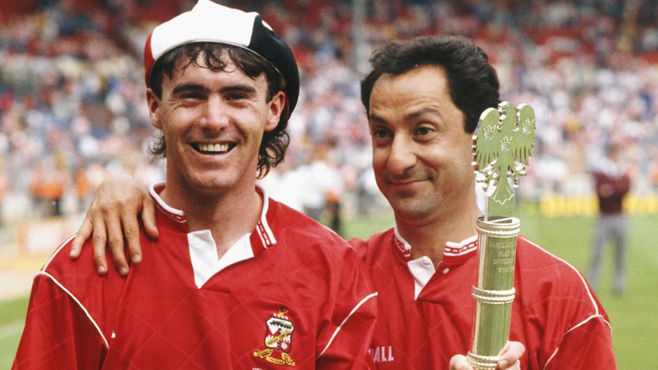 1990: Sunderland 0 Swindon 1
