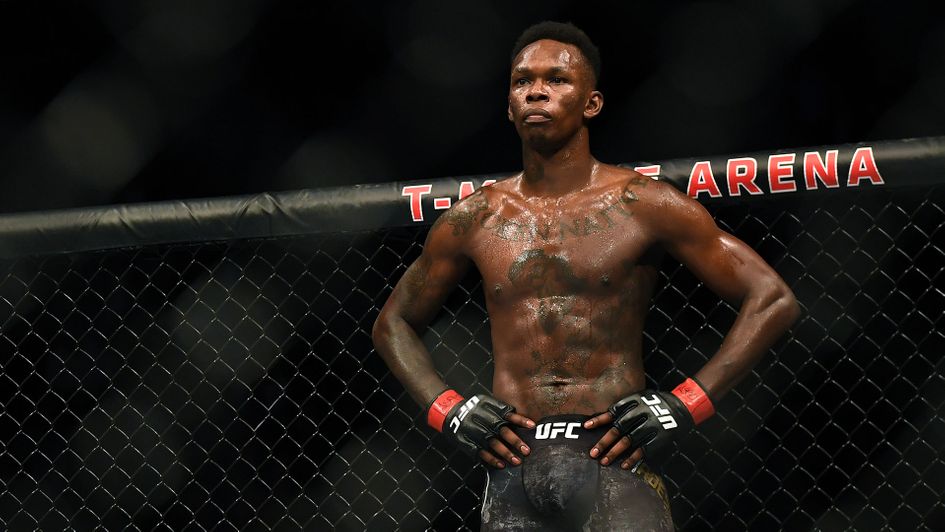 Israel Adesanya defends his UFC middleweight title at UFC 253